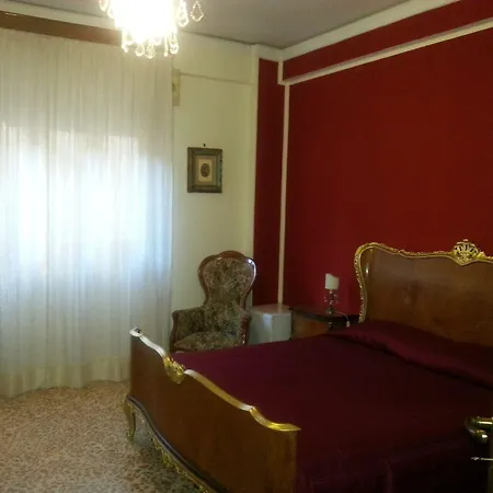 Intrabartolo 3* تراباني